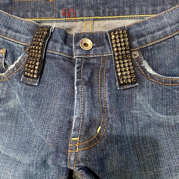 X2 DENIM Laboratory 2076 Rhinestone Cuffed Capris - Picture 4 of 6